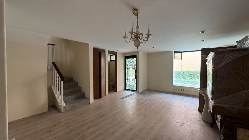 Casa en venta · Cuajimalpa de Morelos, Ciudad de México Casa en venta · Cuajimalpa de Morelos, Ciudad de México