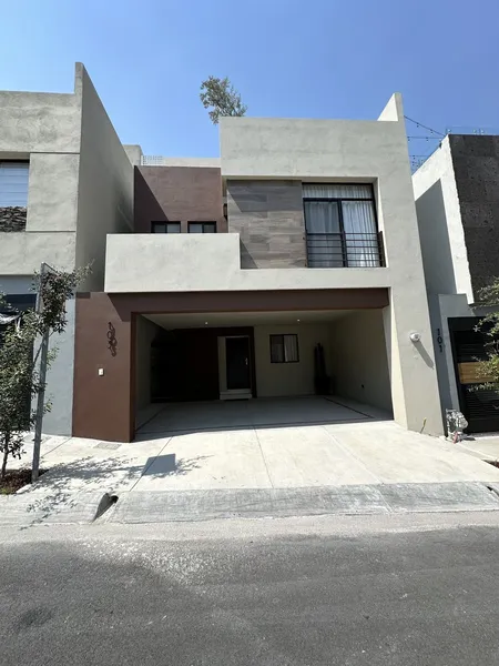 Casa en venta · Ampliación Jardines de San Agustín 3er Sector, San Pedro Garza García, Nuevo León