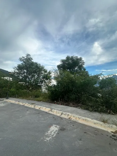 Lote en venta · Instituto Tecnológico de Estudios Superiores de Monterrey, Monterrey, Nuevo León