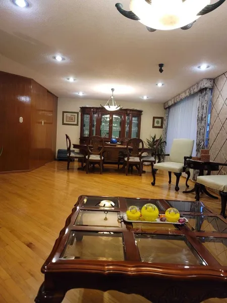 Casa en venta · Paseos de Taxqueña, Coyoacán, Ciudad de México