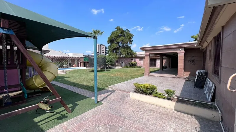 Casa en venta · Lomas Del Valle, San Pedro Garza García, Nuevo León