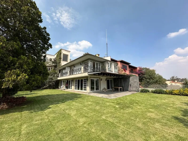 Casa en venta · Bosques de las Lomas, Cuajimalpa de Morelos, Ciudad de México Casa en venta · Bosques de las Lomas, Cuajimalpa de Morelos, Ciudad de México