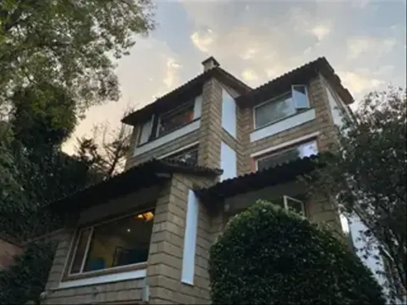 Casa en venta · Lomas de Bezares, Miguel Hidalgo, Ciudad de México Casa en venta · Lomas de Bezares, Miguel Hidalgo, Ciudad de México