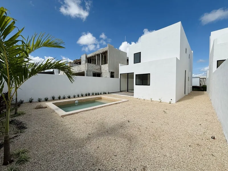 Casa en venta · Cholul, Mérida, Yucatán Casa en venta · Cholul, Mérida, Yucatán