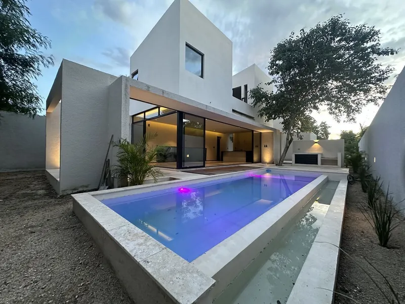 Casa en venta · Tixcacal Opichen, Mérida, Yucatán