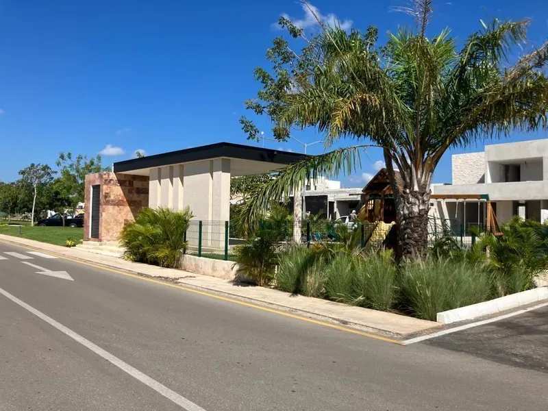 Casa en venta · Cholul, Mérida, Yucatán Casa en venta · Cholul, Mérida, Yucatán