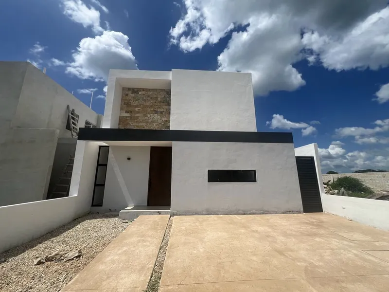 Casa en venta · Cholul, Mérida, Yucatán Casa en venta · Cholul, Mérida, Yucatán