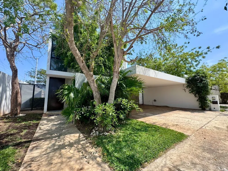 Casa en venta · Cholul, Mérida, Yucatán Casa en venta · Cholul, Mérida, Yucatán