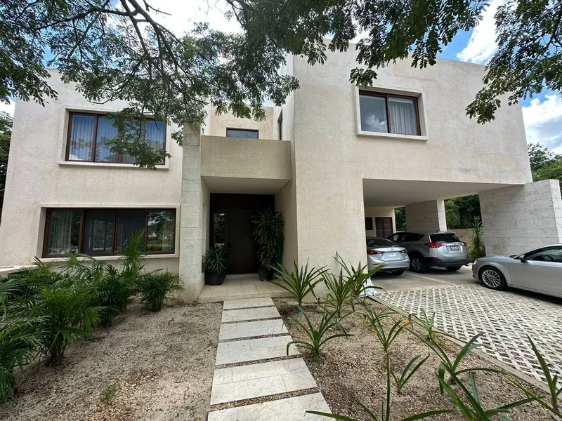 Casa en venta · Yucatán Country Club, Mérida, Yucatán