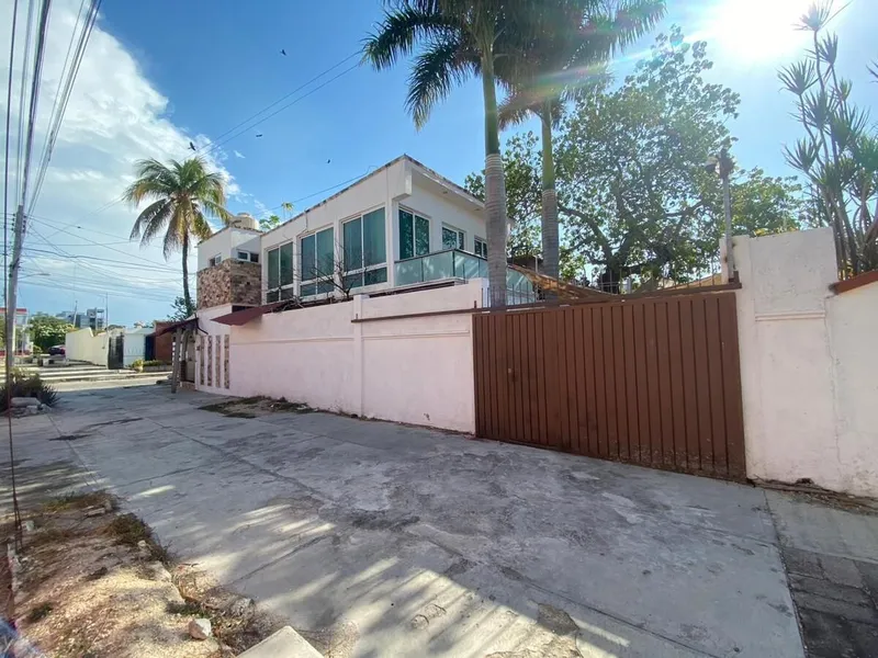 Casa en venta · Paseos de Pensiones, Mérida, Yucatán
