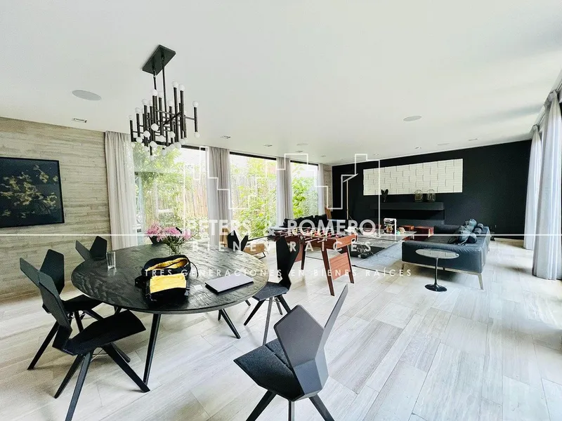 Casa en venta · Lomas de Chapultepec I Sección, Lomas de Chapultepec, Chapultepec, Miguel Hidalgo, Ciudad de México Casa en venta · Lomas de Chapultepec I Sección, Lomas de Chapultepec, Chapultepec, Miguel Hidalgo, Ciudad de México