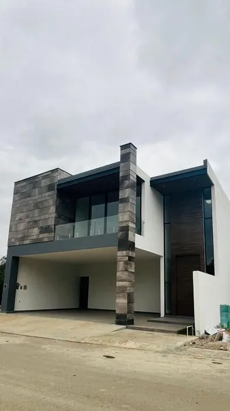 Casa en venta · Los Rodríguez, Santiago, Nuevo León Casa en venta · Los Rodríguez, Santiago, Nuevo León
