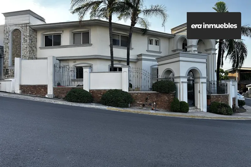 Casa en venta · Las Cumbres, Monterrey, Nuevo León