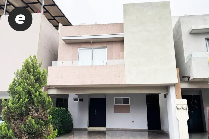 Casa en venta · Fraccionamiento Cumbres la Rioja, García, Nuevo León