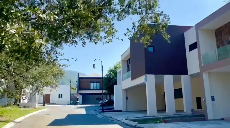 Casa en venta · La Joya Privada Residencial, Monterrey, Nuevo León Casa en venta · La Joya Privada Residencial, Monterrey, Nuevo León