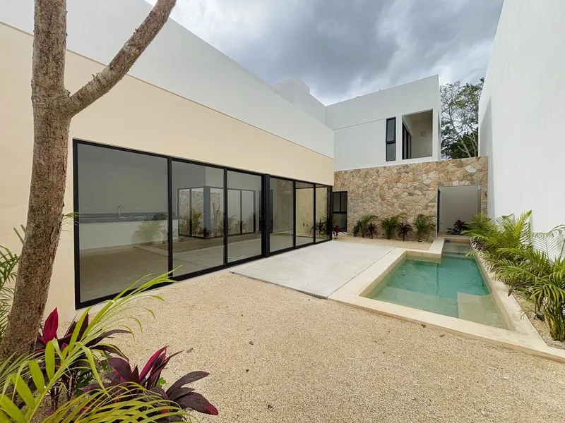 Casa en venta · Cholul, Mérida, Yucatán Casa en venta · Cholul, Mérida, Yucatán