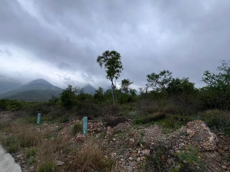 Lote en venta · Yerbaniz, Santiago, Nuevo León