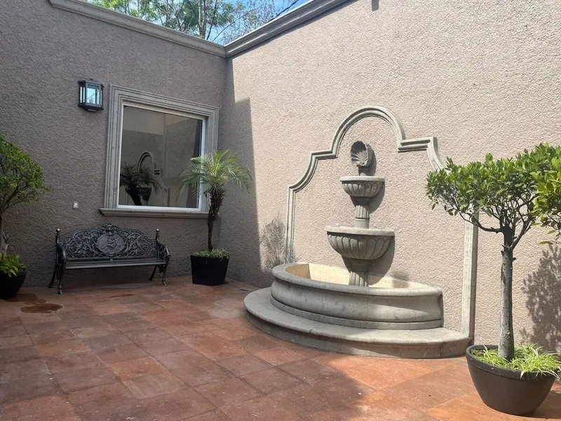 Casa en venta · Lomas Hipódromo, Naucalpan de Juárez, Estado de México Casa en venta · Lomas Hipódromo, Naucalpan de Juárez, Estado de México