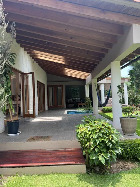 Casa en venta · Avándaro, Valle de Bravo, Estado de México Casa en venta · Avándaro, Valle de Bravo, Estado de México