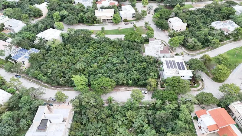 Lote en venta · Yucatán Country Club, Mérida, Yucatán