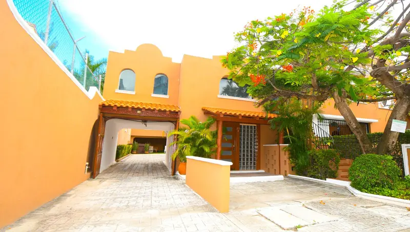 Casa en venta · Juárez, Cancún, Benito Juárez, Quintana Roo Casa en venta · Juárez, Cancún, Benito Juárez, Quintana Roo