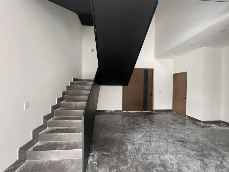 Casa en venta · Bosques de las Misiones Sector Encino, Santiago, Nuevo León Casa en venta · Bosques de las Misiones Sector Encino, Santiago, Nuevo León