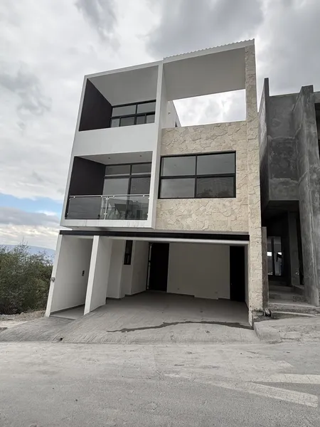 Casa en venta · Cumbres Elite Premier Privadas Alpes y Everest, Monterrey, Nuevo León Casa en venta · Cumbres Elite Premier Privadas Alpes y Everest, Monterrey, Nuevo León