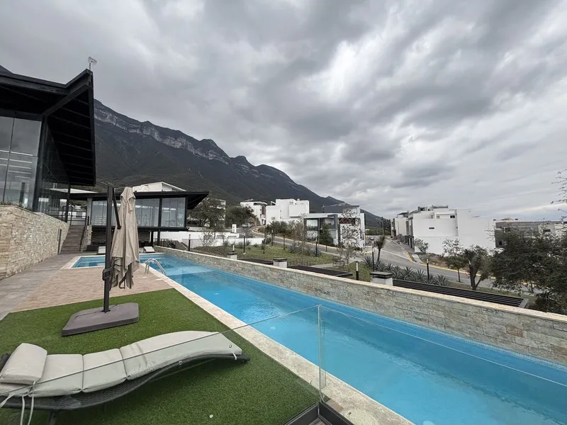 Casa en venta · Cumbres Elite Premier Privadas Alpes y Everest, Monterrey, Nuevo León Casa en venta · Cumbres Elite Premier Privadas Alpes y Everest, Monterrey, Nuevo León