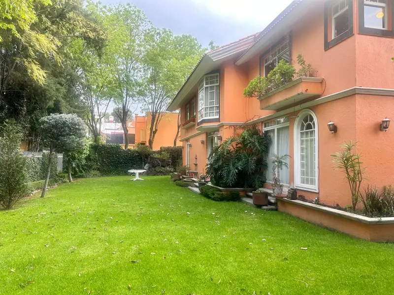 Casa en venta · Lomas Verdes, Naucalpan de Juárez, Estado de México Casa en venta · Lomas Verdes, Naucalpan de Juárez, Estado de México