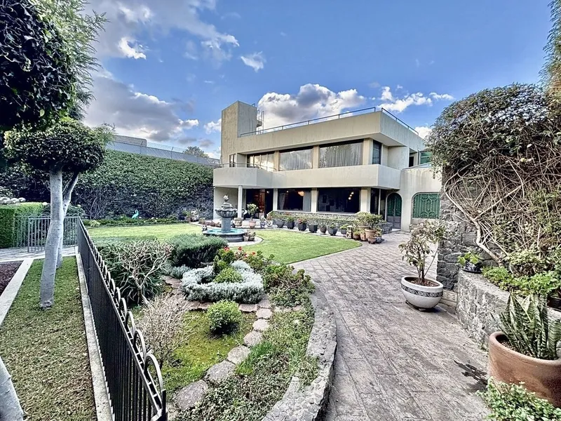 Casa en venta · Ejidos de San Pedro Mártir, Tlalpan, Ciudad de México Casa en venta · Ejidos de San Pedro Mártir, Tlalpan, Ciudad de México