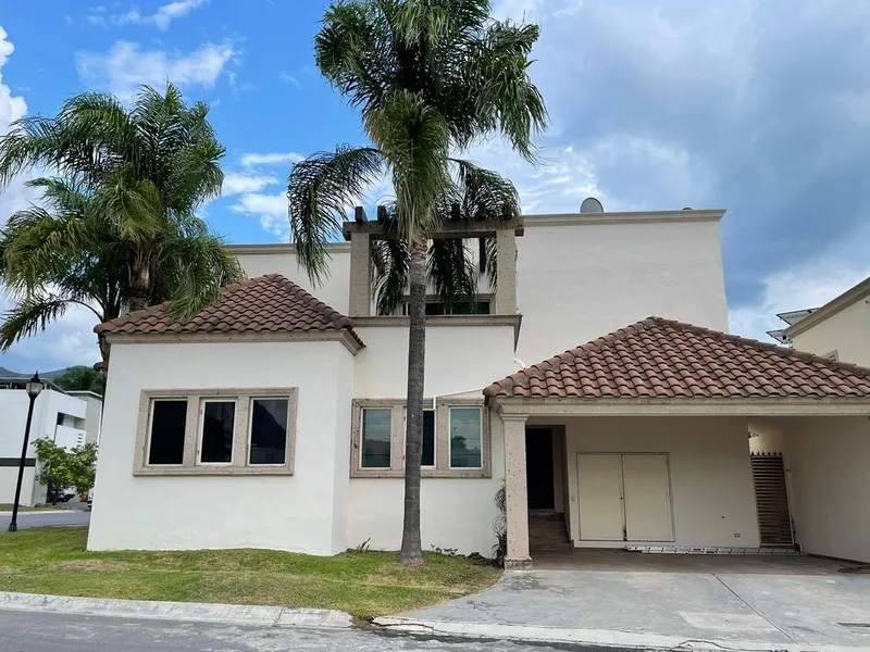 Casa en venta · Instituto Tecnológico de Estudios Superiores de Monterrey, Monterrey, Nuevo León