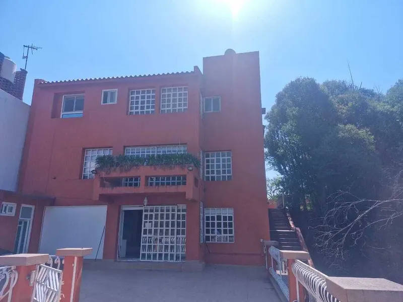 Casa en venta · San Jerónimo Lídice, La Magdalena Contreras, Ciudad de México Casa en venta · San Jerónimo Lídice, La Magdalena Contreras, Ciudad de México