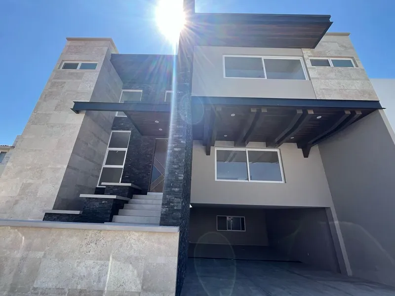 Casa en venta · Misión San Jerónimo, Santiago de Querétaro, Querétaro