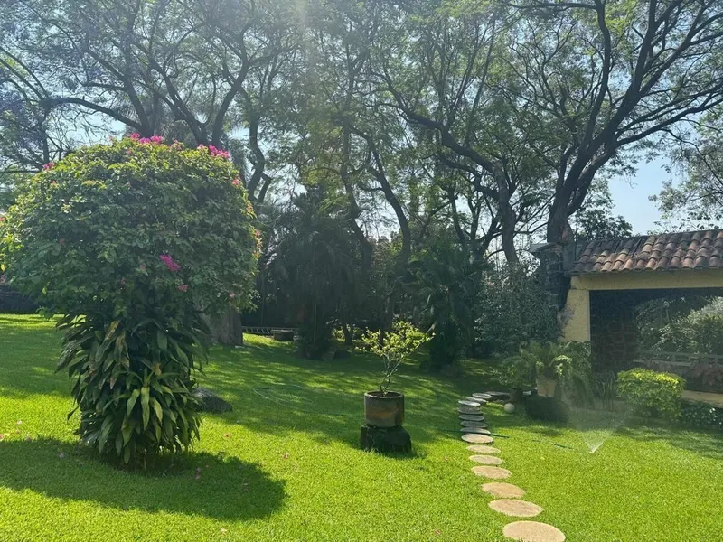 Casa en venta · Brisas de Cuernavaca, Cuernavaca, Morelos Casa en venta · Brisas de Cuernavaca, Cuernavaca, Morelos