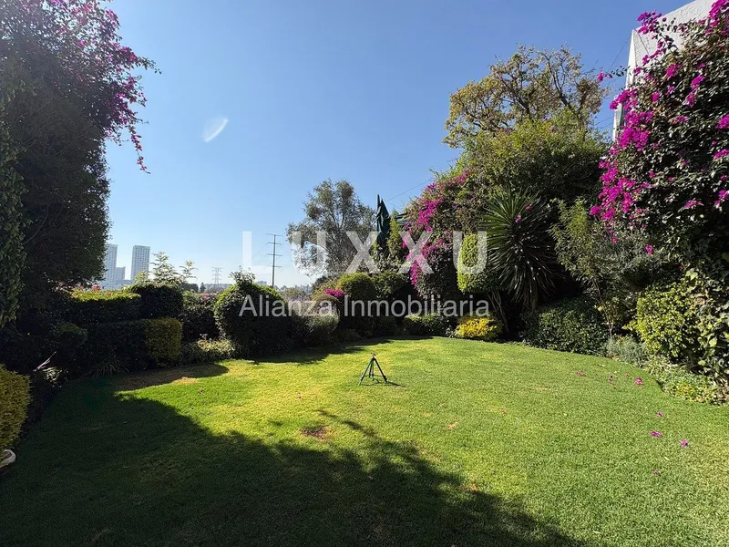 Casa en venta · Lomas de Chapultepec VIII Sección, Lomas de Chapultepec, Chapultepec, Miguel Hidalgo, Ciudad de México Casa en venta · Lomas de Chapultepec VIII Sección, Lomas de Chapultepec, Chapultepec, Miguel Hidalgo, Ciudad de México