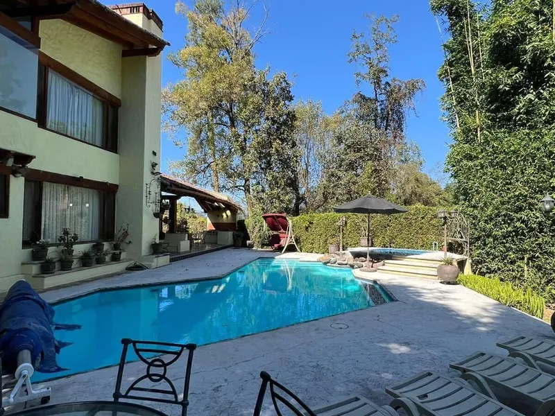 Casa en venta · Avándaro, Valle de Bravo, Estado de México Casa en venta · Avándaro, Valle de Bravo, Estado de México