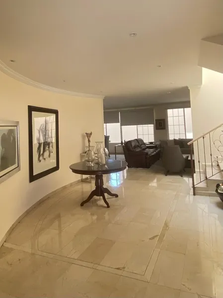 Casa en venta · Hacienda de las Palmas, Huixquilucan, Estado de México