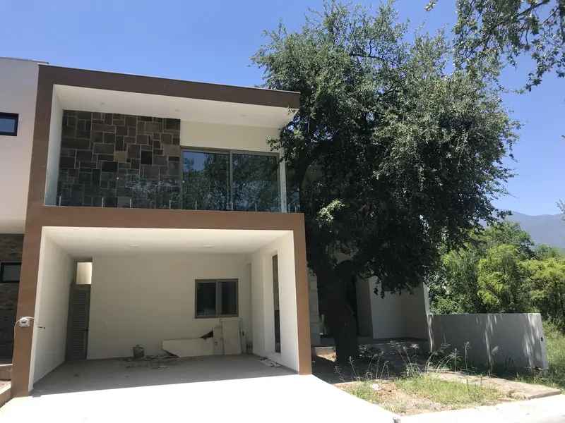 Casa en venta · La Joya Privada Residencial, Monterrey, Nuevo León Casa en venta · La Joya Privada Residencial, Monterrey, Nuevo León