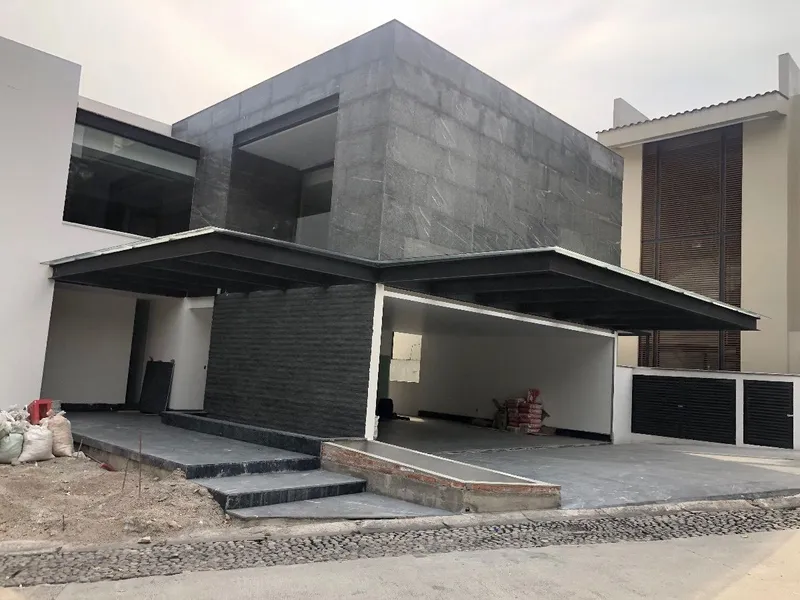 Casa en venta · Bosque Real, Huixquilucan, Estado de México Casa en venta · Bosque Real, Huixquilucan, Estado de México