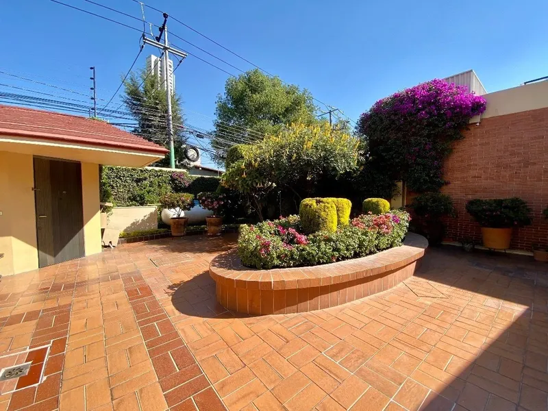 Casa en venta · Lomas de Vista Hermosa, Cuajimalpa de Morelos, Ciudad de México Casa en venta · Lomas de Vista Hermosa, Cuajimalpa de Morelos, Ciudad de México