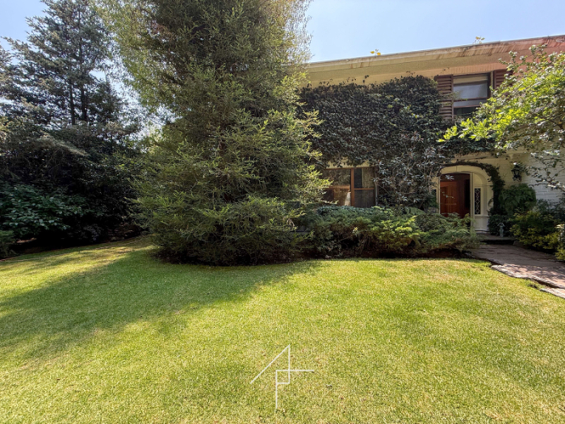 Casa en venta · Lomas de Chapultepec I Sección, Lomas de Chapultepec, Chapultepec, Miguel Hidalgo, Ciudad de México Casa en venta · Lomas de Chapultepec I Sección, Lomas de Chapultepec, Chapultepec, Miguel Hidalgo, Ciudad de México