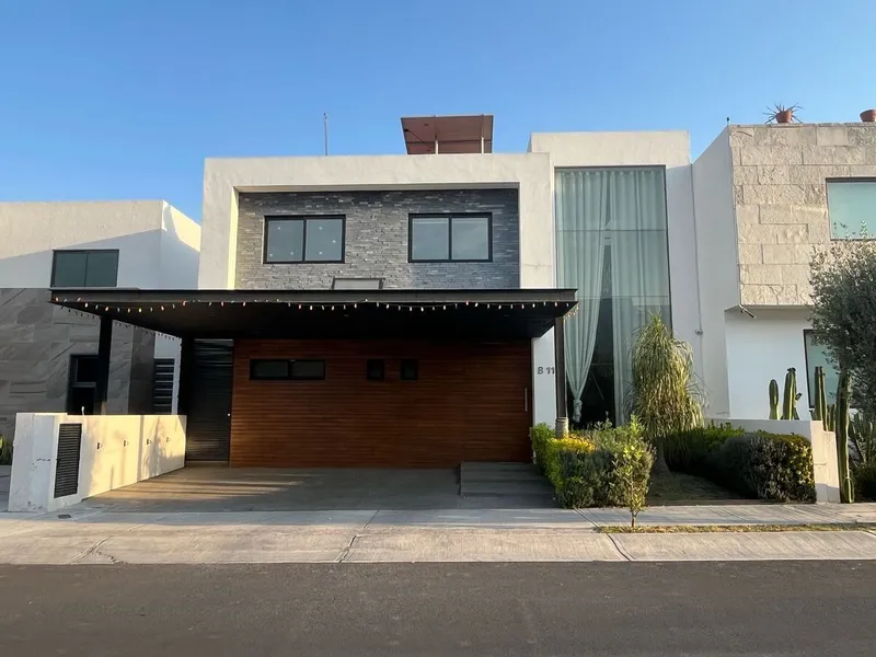 Casa en venta · Misión San Jerónimo, Santiago de Querétaro, Querétaro Casa en venta · Misión San Jerónimo, Santiago de Querétaro, Querétaro