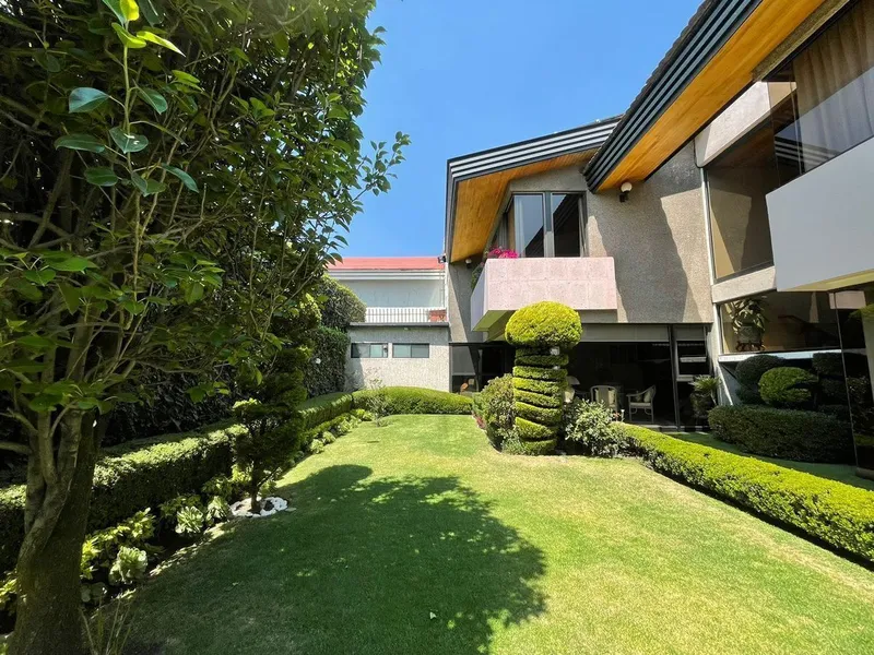 Casa en venta · Bosques de las Lomas, Cuajimalpa de Morelos, Ciudad de México