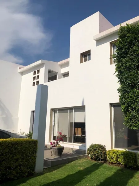 Casa en venta · Juriquilla, Santiago de Querétaro, Querétaro Casa en venta · Juriquilla, Santiago de Querétaro, Querétaro