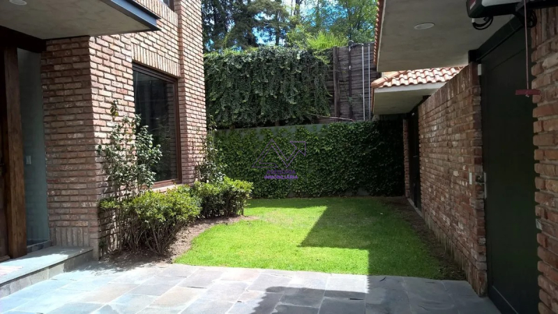 Casa en venta · Lomas de Chapultepec I Sección, Lomas de Chapultepec, Chapultepec, Miguel Hidalgo, Ciudad de México Casa en venta · Lomas de Chapultepec I Sección, Lomas de Chapultepec, Chapultepec, Miguel Hidalgo, Ciudad de México