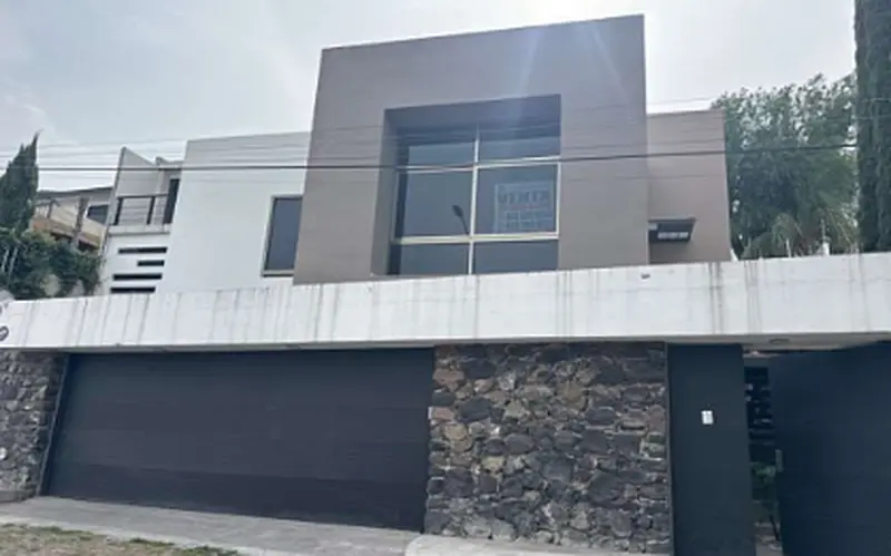 Casa en venta · Colinas del Bosque 1a Sección, Corregidora, Querétaro Casa en venta · Colinas del Bosque 1a Sección, Corregidora, Querétaro