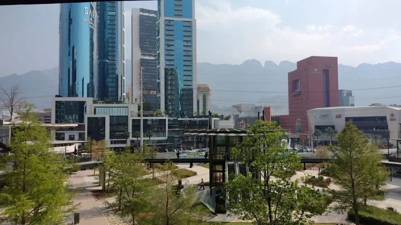 Oficina en alquiler · Del Valle Oriente, San Pedro Garza García, Nuevo León
