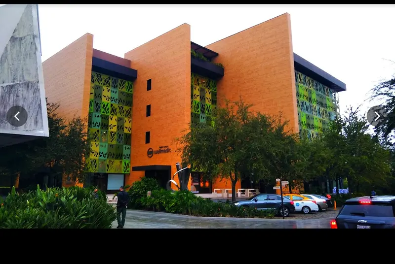 Comercio en alquiler · Rincón de Valle Alto, Monterrey, Nuevo León