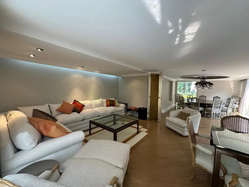 Casa en alquiler · Lomas de Tecamachalco, Naucalpan de Juárez, Estado de México