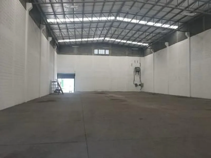 Nave industrial en alquiler · Colinas de Santa Catarina, Santa Catarina, Nuevo León